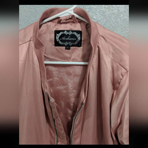 Women's Retro Chic Pink Bomber Jacket Puffer Flight 50s Pinup Costume Cosplay - Picture 3 of 10